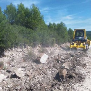 nivelacioneslauda_bulldozer_1